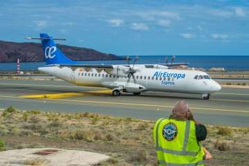  Gando congrega a 65 aficionados a la fotografía aeronáutica (Foto Antonio Rico)